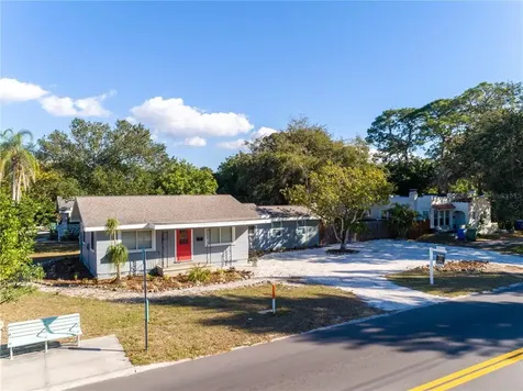 1201 26th Street W Bradenton FL 34205
