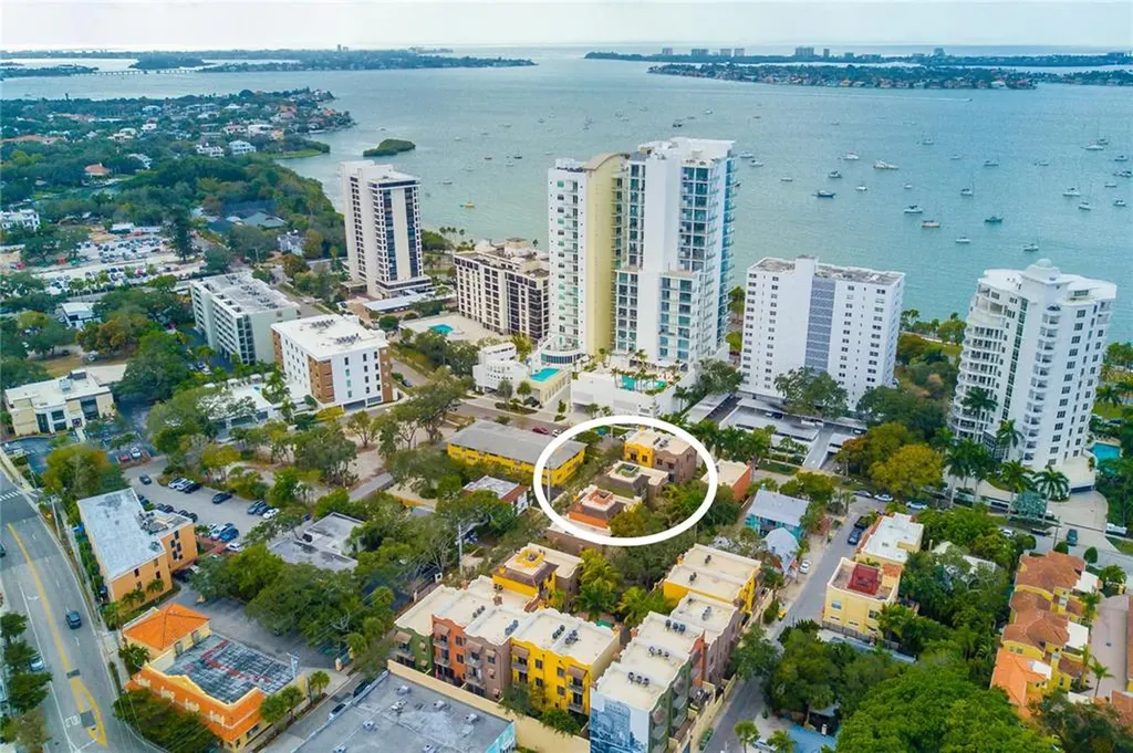 1505 Oak Street Sarasota FL 34236