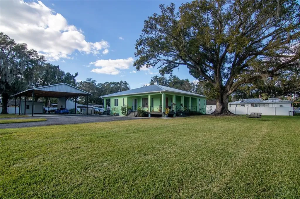 1615 Lenna Avenue Seffner FL 33584
