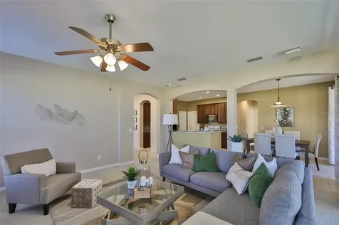1626 Grand Heritage Boulevard Valrico FL 33594