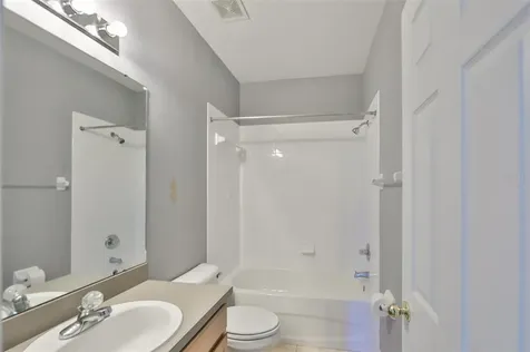 1626 Grand Heritage Boulevard Valrico FL 33594