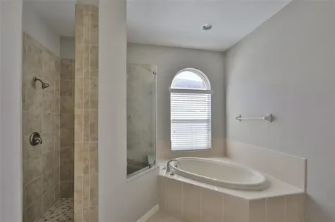 1626 Grand Heritage Boulevard Valrico FL 33594