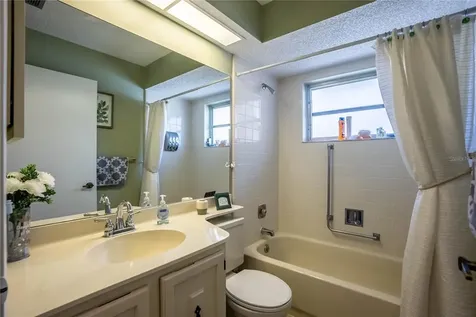 8124 Los Alamos Drive Port Richey FL 34668