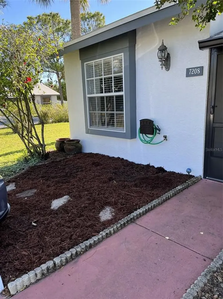7208 Parkside Villas Drive St Petersburg FL 33709