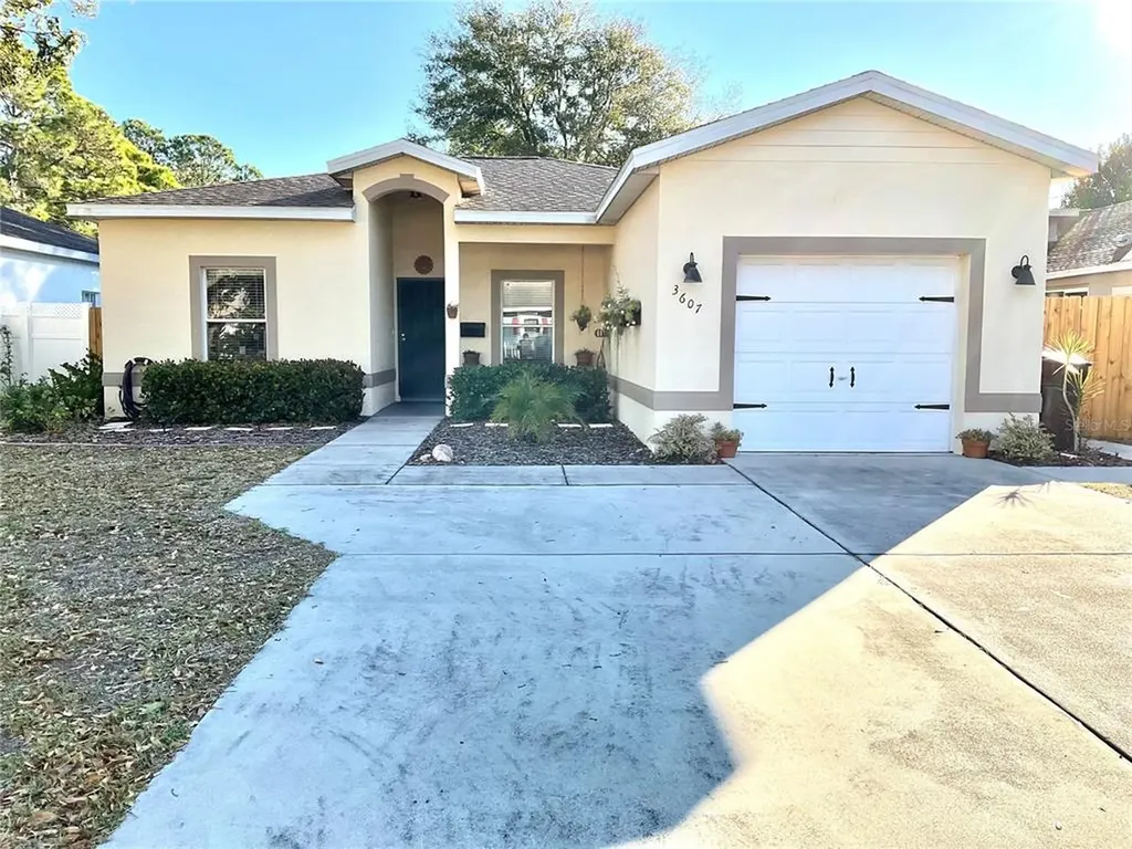 3607 19th Street N St Petersburg FL 33713