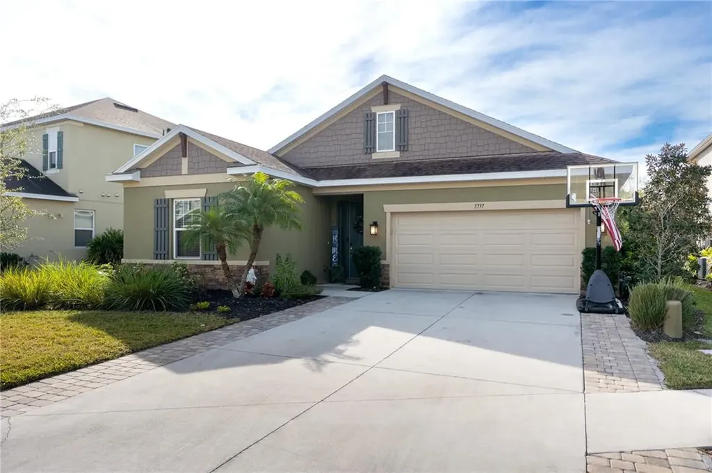 5737 Liatris Circle Sarasota FL 34238