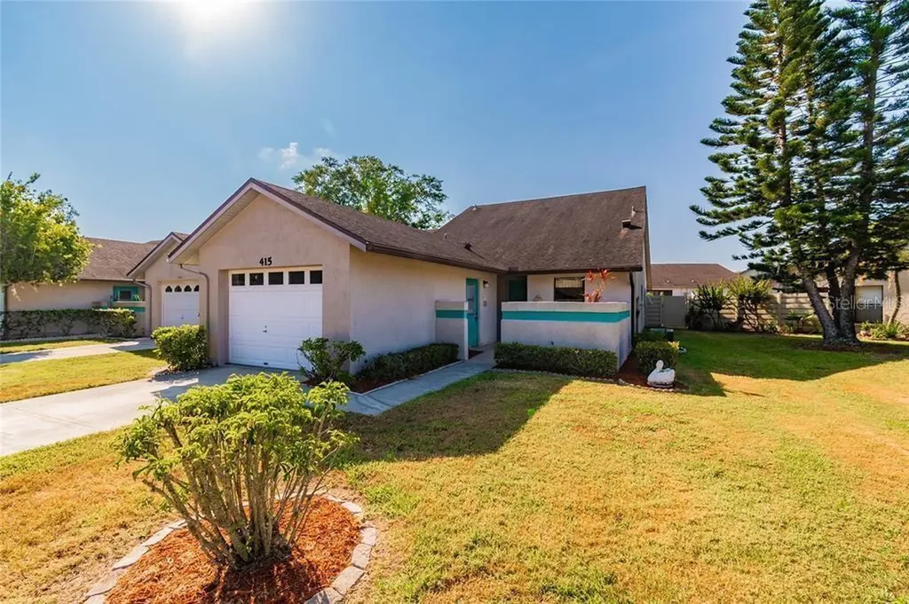 415 40th Court W Palmetto FL 34221