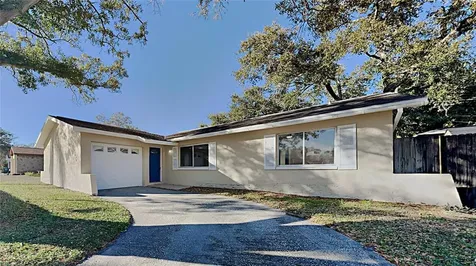 9015 108th Avenue Seminole FL 33777