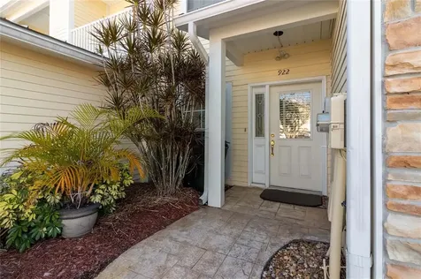 922 Woodbridge Court Safety Harbor FL 34695