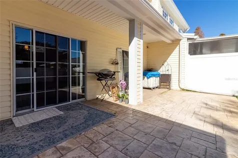 922 Woodbridge Court Safety Harbor FL 34695