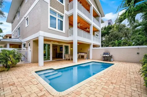 1204 Derby Lane Sarasota FL 34242