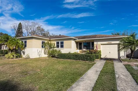 2353 52nd Street N St Petersburg FL 33710