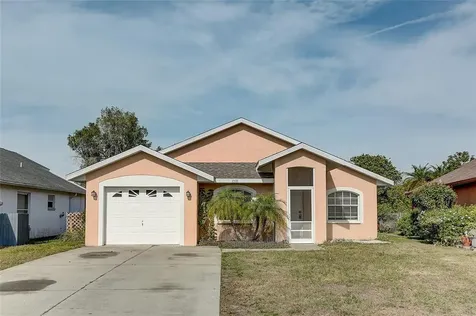 1516 Fawnwood Circle Sarasota FL 34232