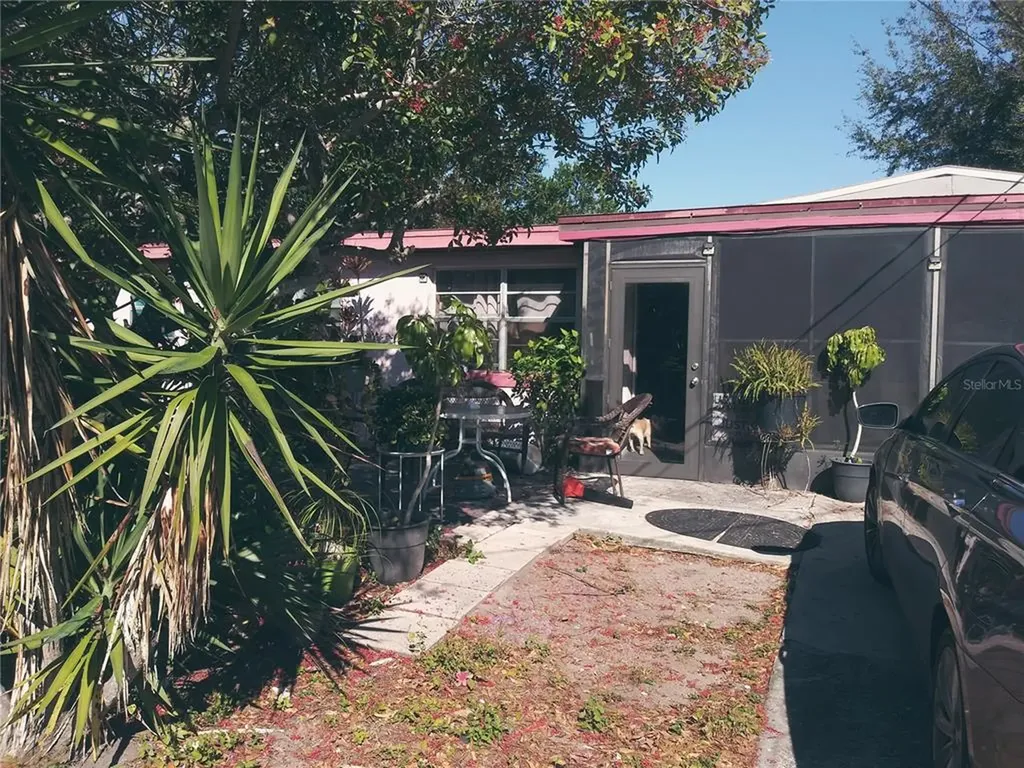 1125 7th Street N Safety Harbor FL 34695