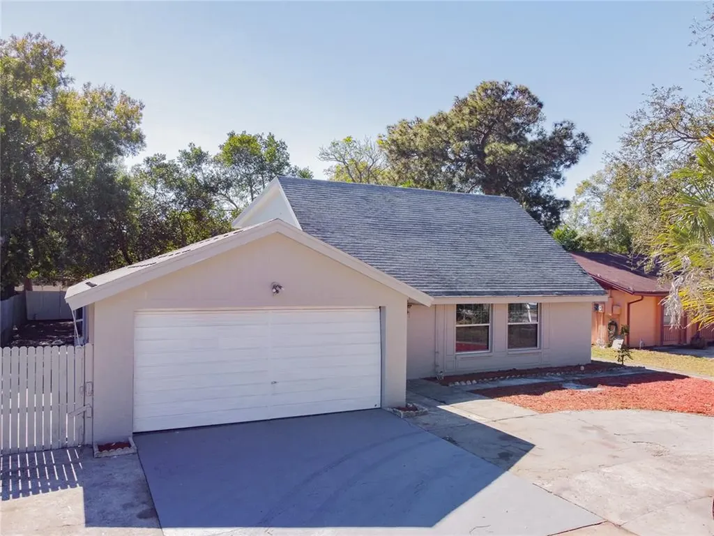 7006 Fountain Avenue Tampa FL 33634