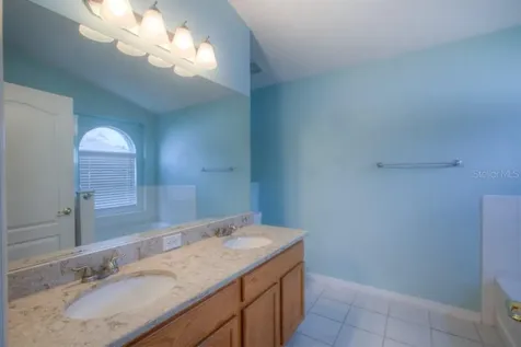 12722 Lake Vista Drive Gibsonton FL 33534