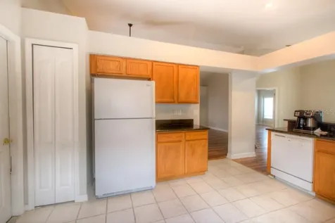 12722 Lake Vista Drive Gibsonton FL 33534