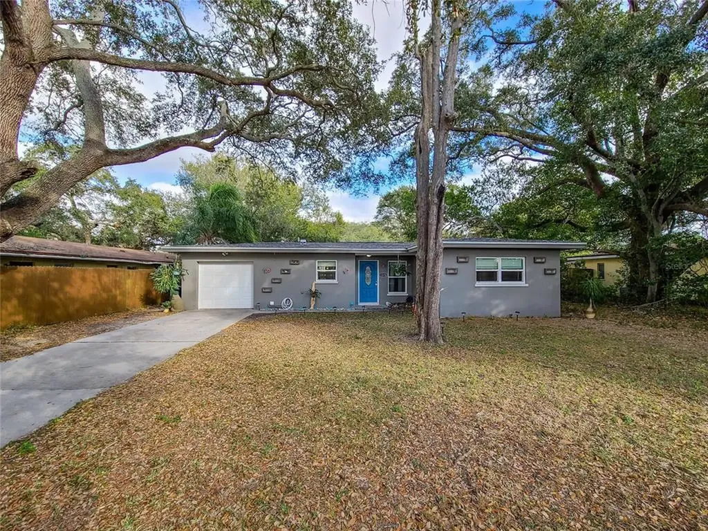 1375 Robin Hood Lane Dunedin FL 34698