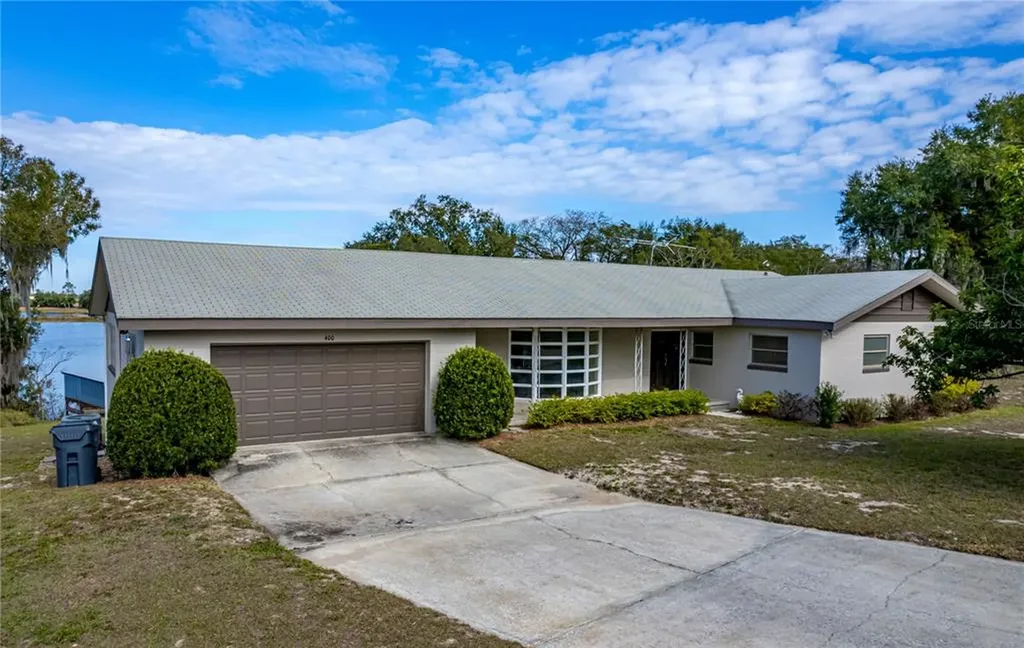 400 Acacia Walk Lake Wales FL 33898