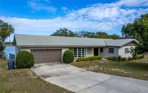 400 Acacia Walk Lake Wales FL 33898