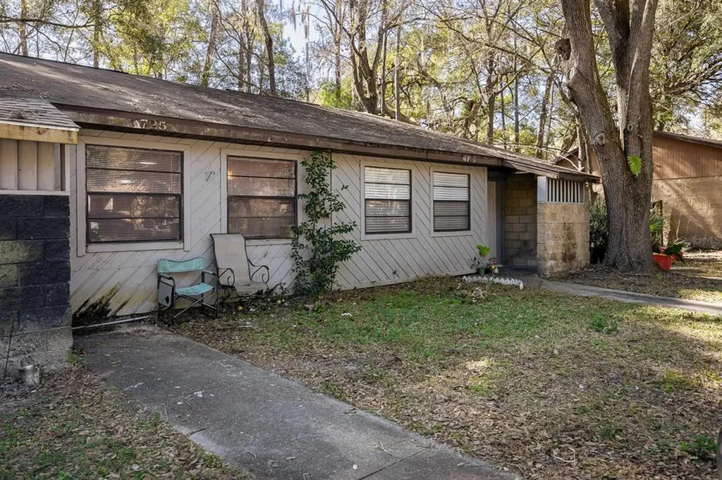 6725 SW 45th Avenue Gainesville FL 32608