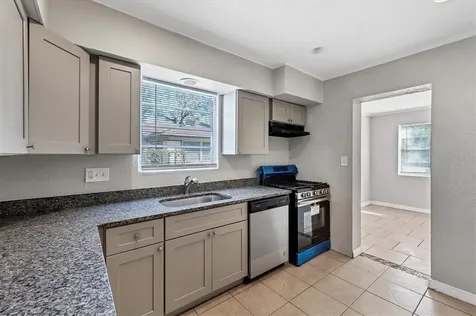 3614 Lindell Avenue Tampa FL 33610