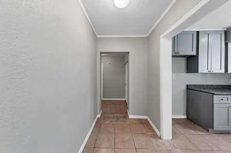 3614 Lindell Avenue Tampa FL 33610