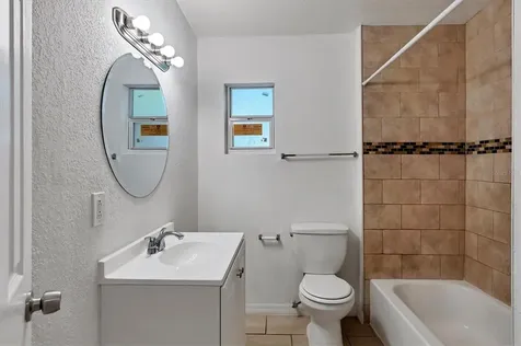 3614 Lindell Avenue Tampa FL 33610