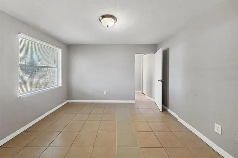 3614 Lindell Avenue Tampa FL 33610