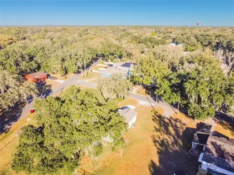1009 Center Street Plant City FL 33563