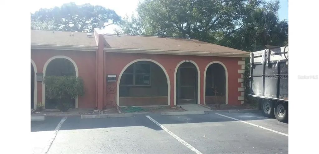 6456 Bonnie Bay Circle N Pinellas Park FL 33781
