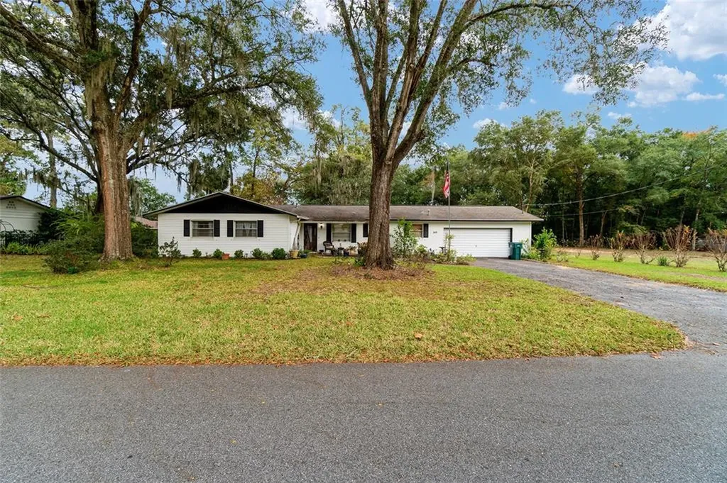 245 NE 43rd Avenue Ocala FL 34470