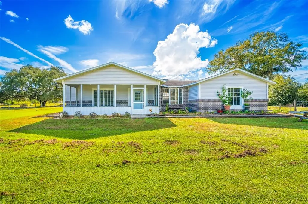 6828 Gator Ranch Street Plant City FL 33565