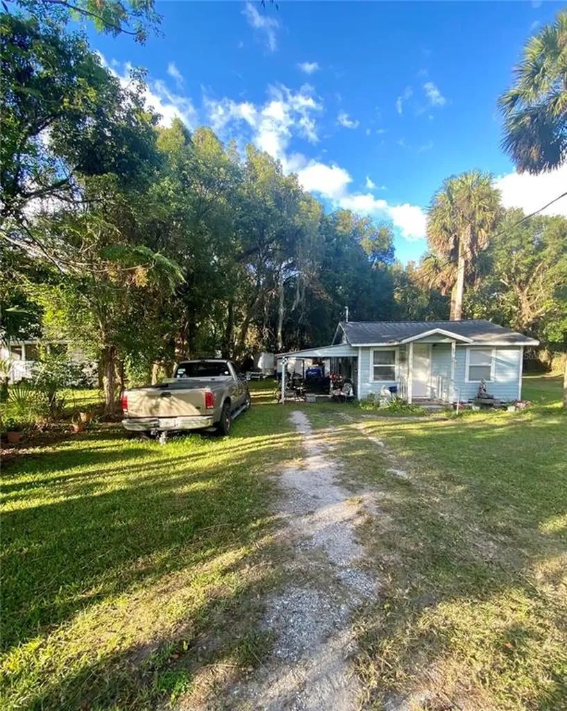 723 Mason Avenue Apopka FL 32703