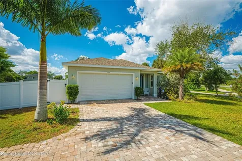 1175 S Courtenay Parkway Merritt Island FL 32952