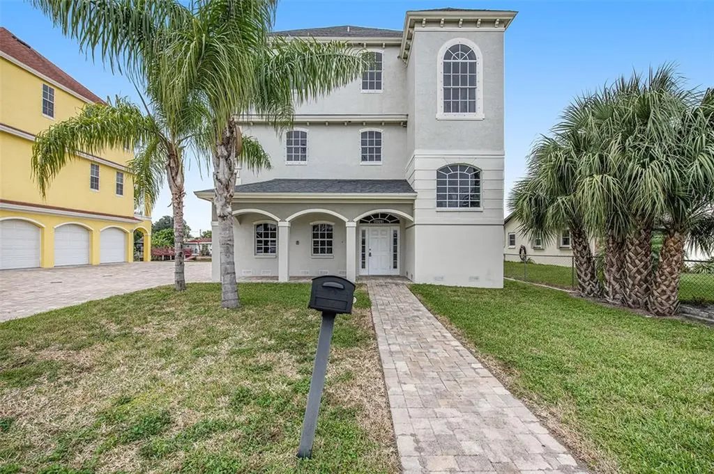 13753 Judy Avenue Hudson FL 34667