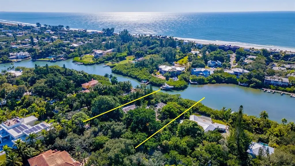 6555 Bayou Hammock Road Longboat Key FL 34228