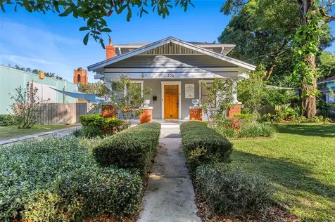 208 E Park Avenue Tampa FL 33602