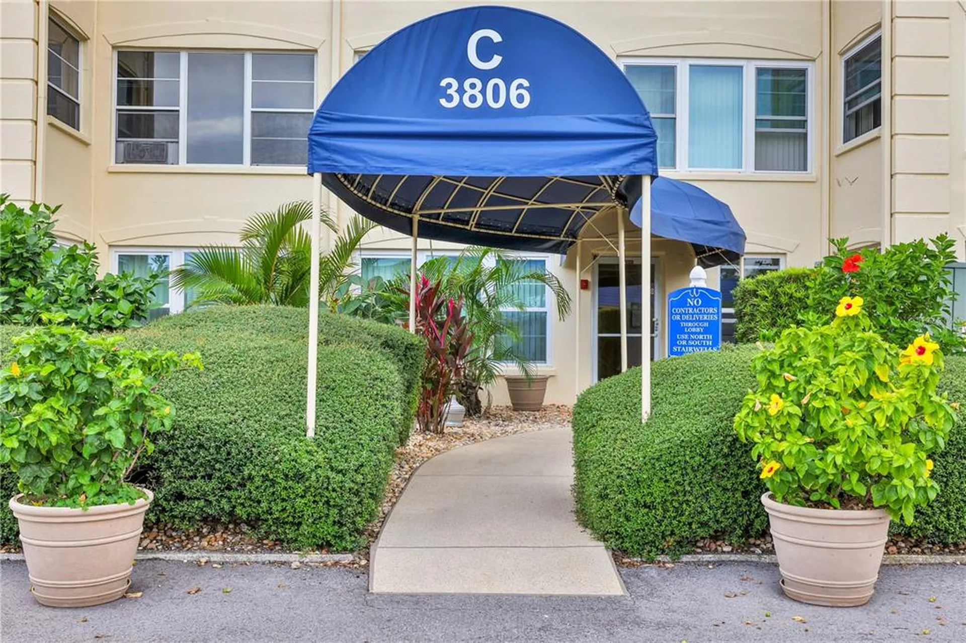 3806 Gulf Of Mexico Drive Drive Longboat Key FL 34228