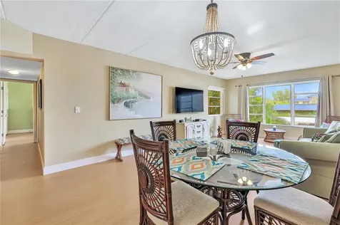 3806 Gulf Of Mexico Drive Drive Longboat Key FL 34228