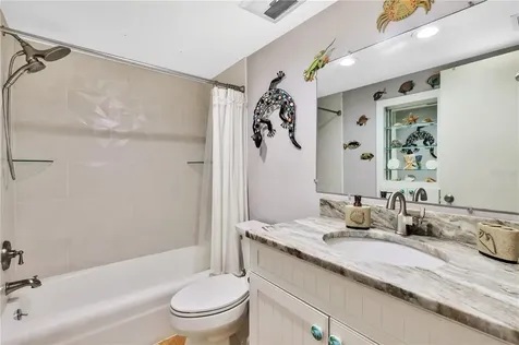 3806 Gulf Of Mexico Drive Drive Longboat Key FL 34228