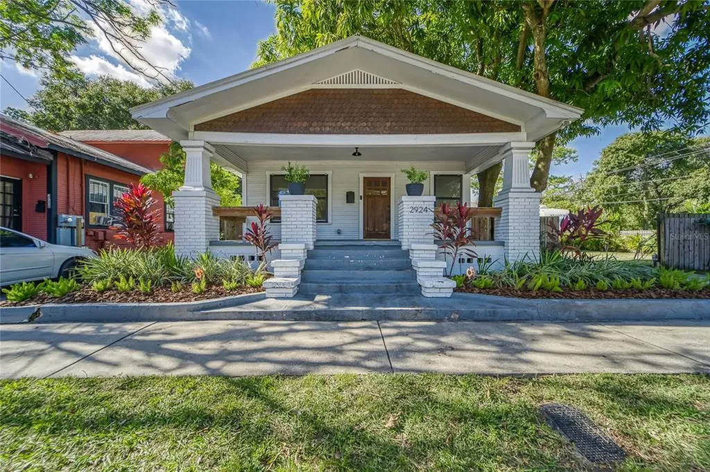 2924 N 12th Street Tampa FL 33605