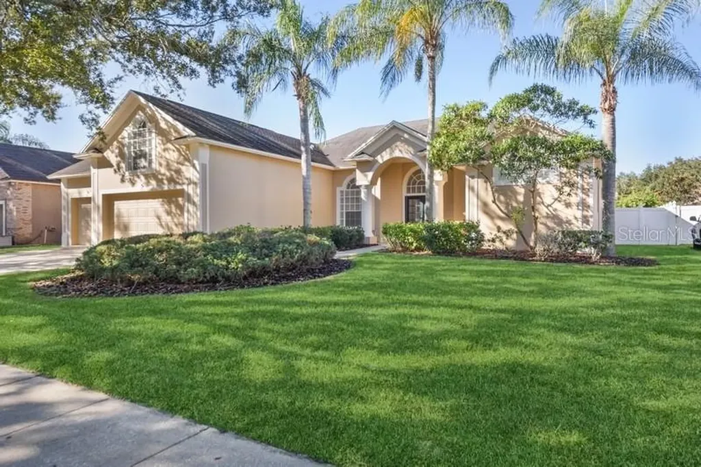 3836 Winding Lake Circle Orlando FL 32835