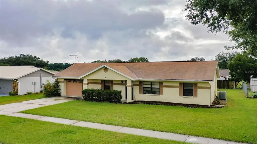38618 Camden Avenue Zephyrhills FL 33540