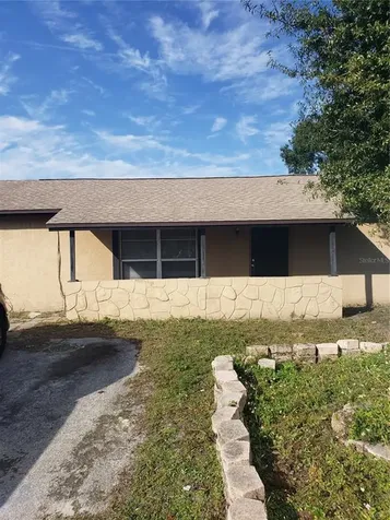 8909 Bell Crest Court Tampa FL 33634