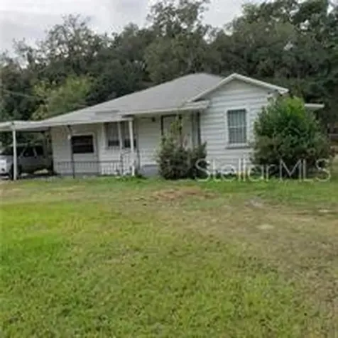 5010 Clewis Avenue Tampa FL 33610