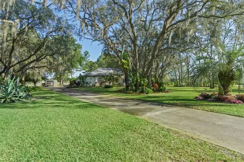 10455 Woodland Waters Boulevard Weeki Wachee FL 34613