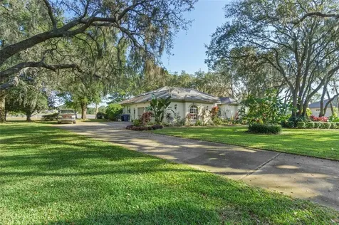 10455 Woodland Waters Boulevard Weeki Wachee FL 34613