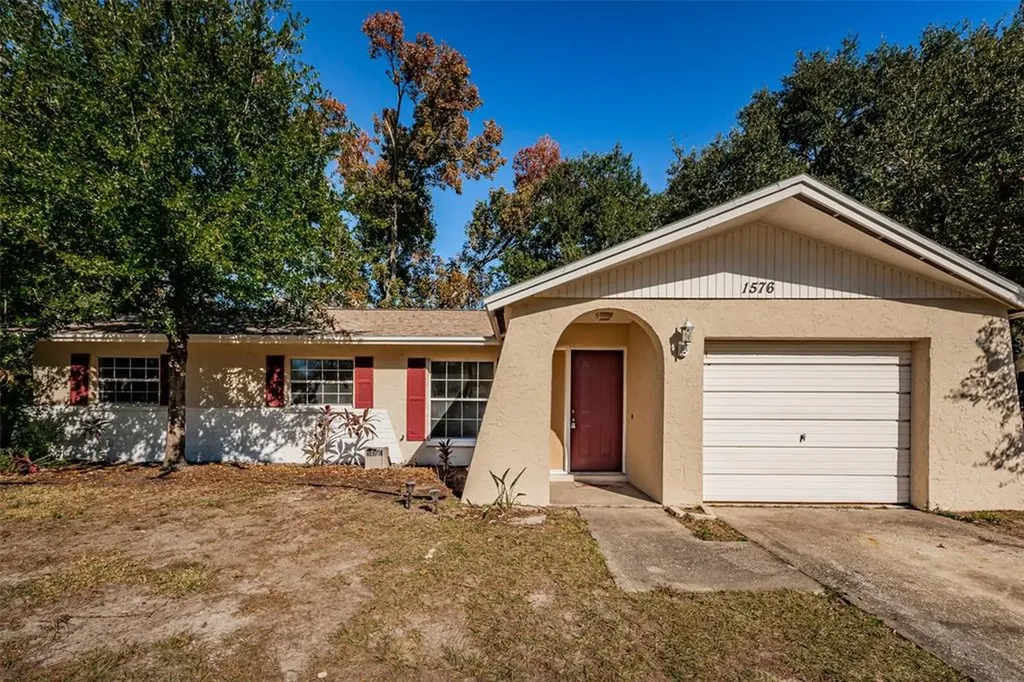 1576 Greenwood Drive Dunedin FL 34698