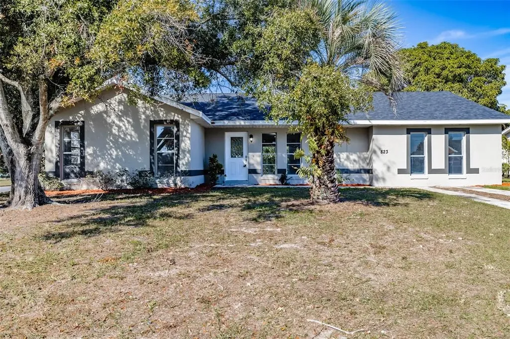 823 Balsamwood Lane Kissimmee FL 34743